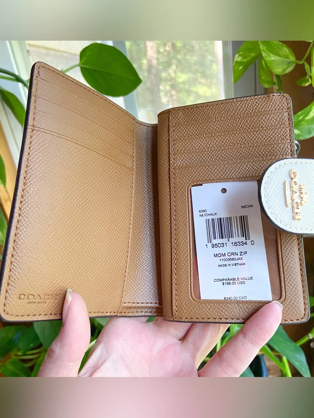 Coach Medium Corner Zip Wallet Leather Chalk White & Gold- Minimalist Clean Girl